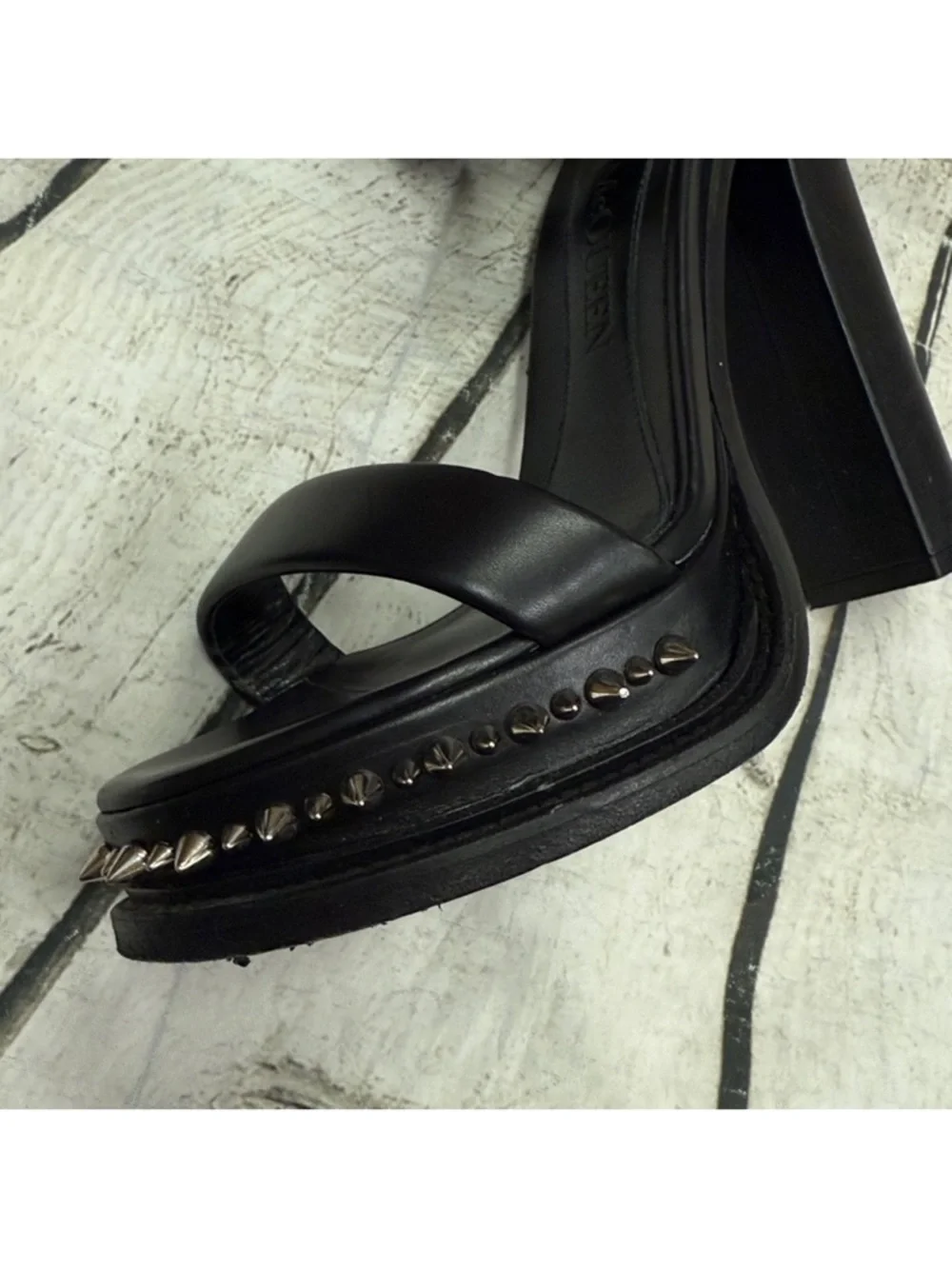 Alexander McQueen Punk Stud Platform Sandals Black Leather Sz 8.5 Women's Shoes